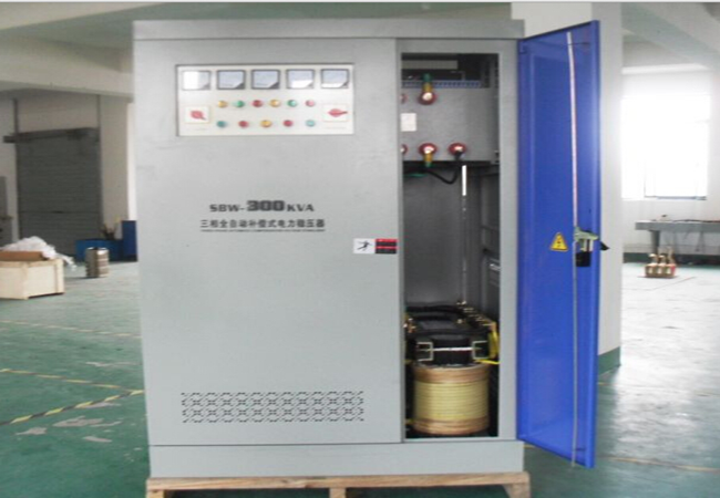 <b>大功率稳压器SBW-300KVA</b>